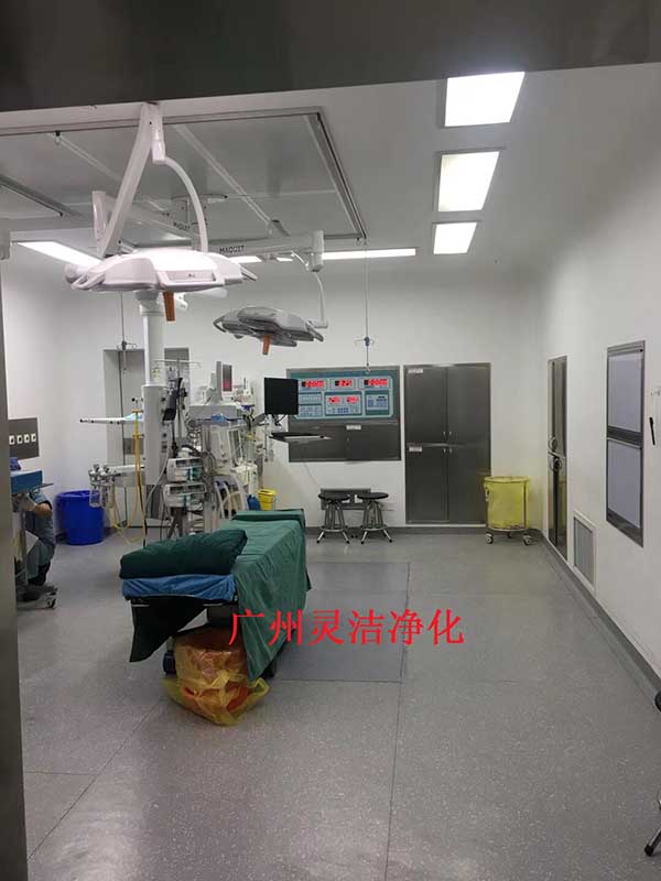 我司為惠州市中心醫(yī)院手術室層流中高效過濾器更換安裝圓滿結束 我司為惠州市中心醫(yī)院手術室層流中高效過濾器更換安裝圓滿結束